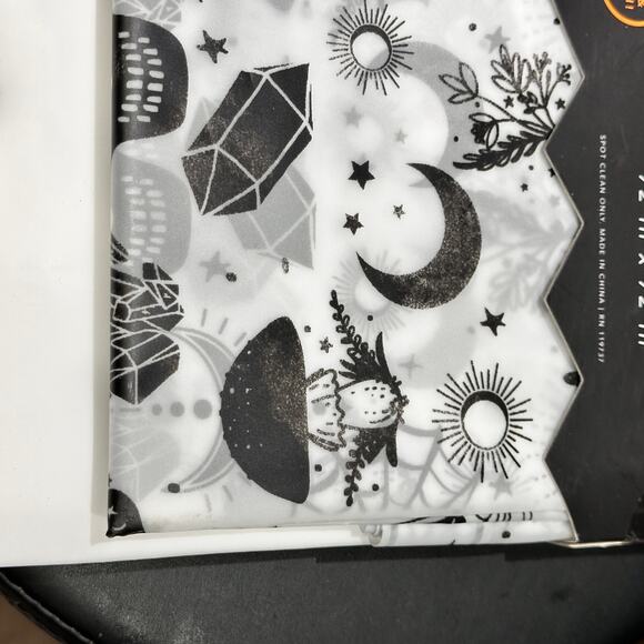 Halloween Skull Bats Shower Curtain 72x72 Clear Black Mystics NWT Crystal Ball - Picture 7 of 10